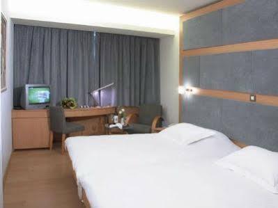 Kaningos 21 Hotel Афины Экстерьер фото